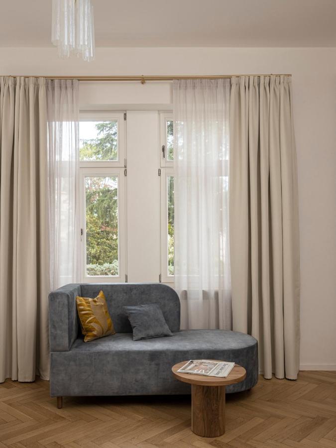 Aparthotel Villa Helvetia Vintage Suites&Breakfast Merano Esterno foto