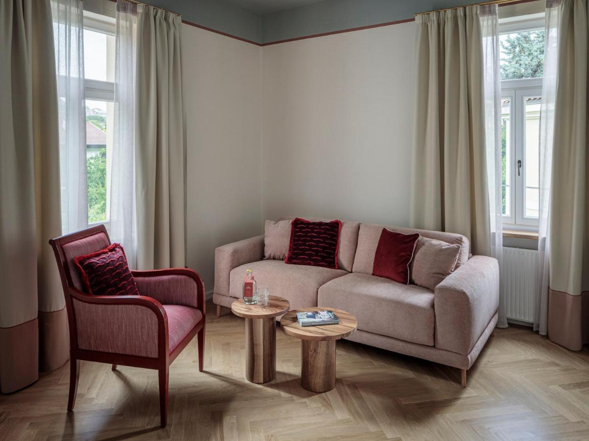 Aparthotel Villa Helvetia Vintage Suites&Breakfast Merano Esterno foto