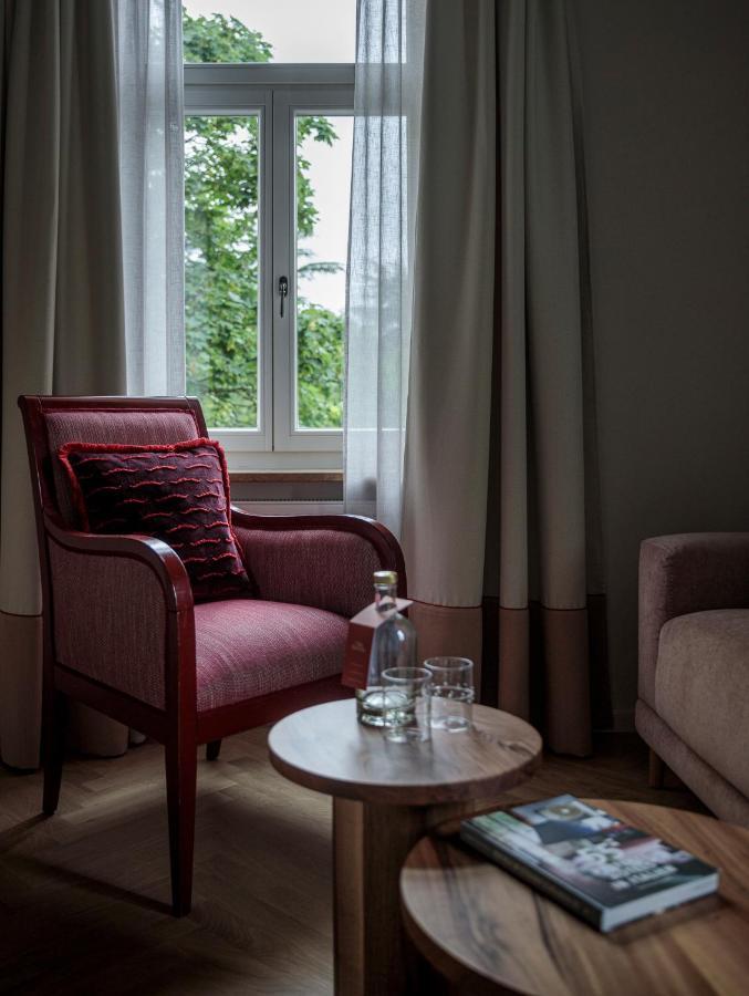 Aparthotel Villa Helvetia Vintage Suites&Breakfast Merano Esterno foto