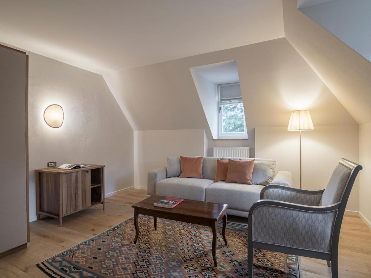 Aparthotel Villa Helvetia Vintage Suites&Breakfast Merano Esterno foto