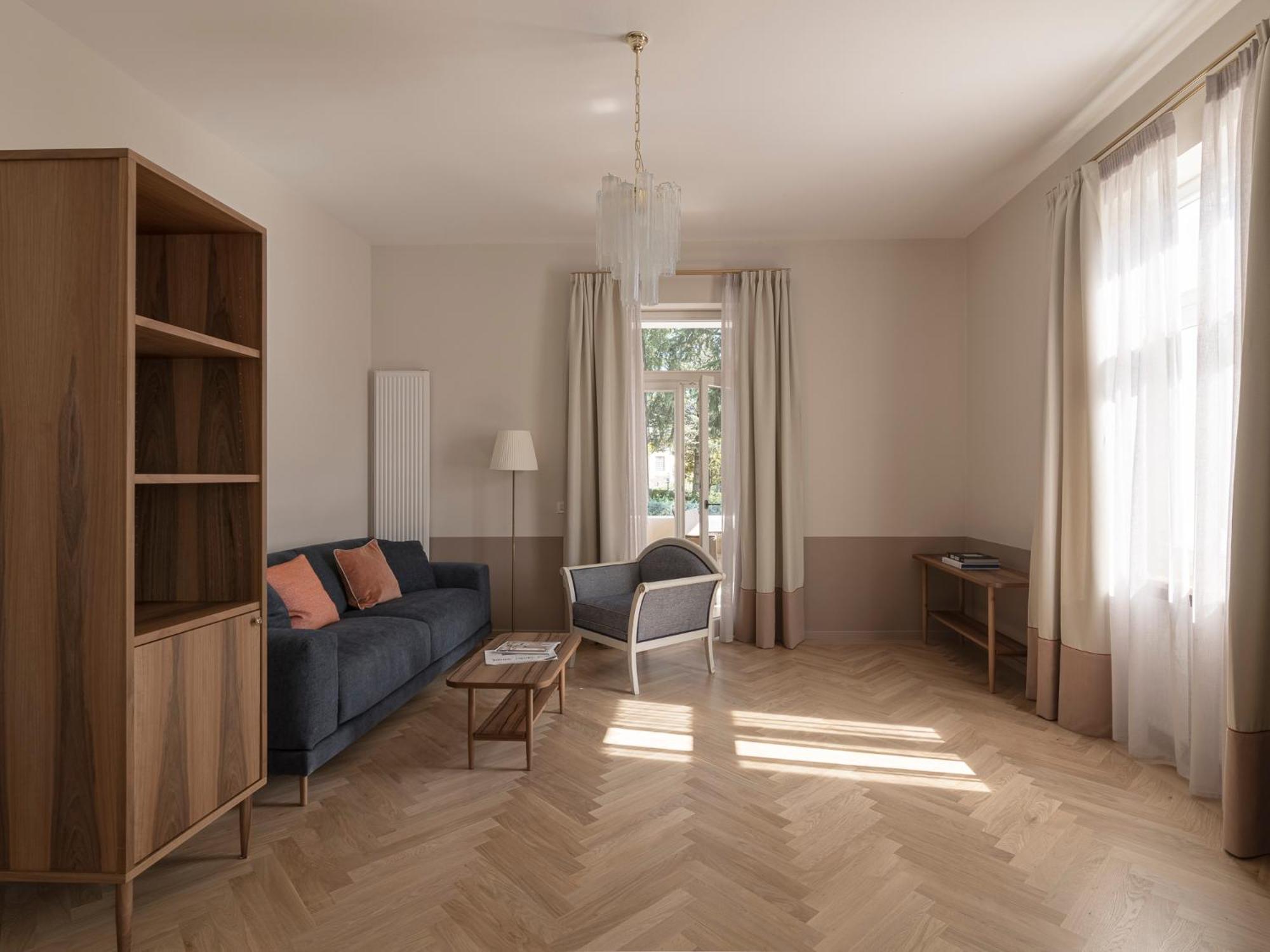 Aparthotel Villa Helvetia Vintage Suites&Breakfast Merano Esterno foto