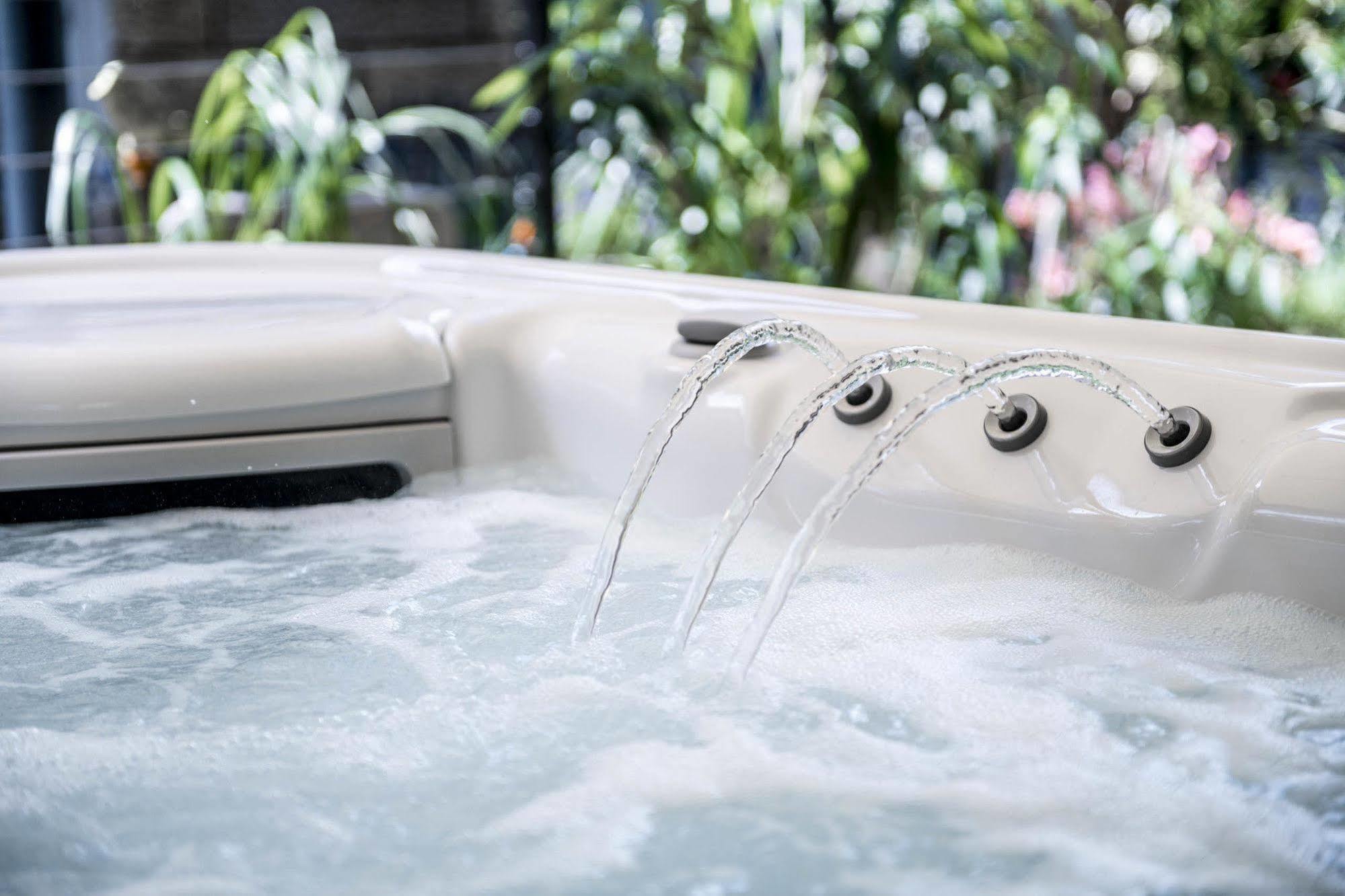 Aparthotel Villa Helvetia Vintage Suites&Breakfast Merano Esterno foto